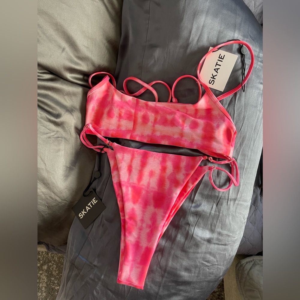 Skatie Tie Dye Set
